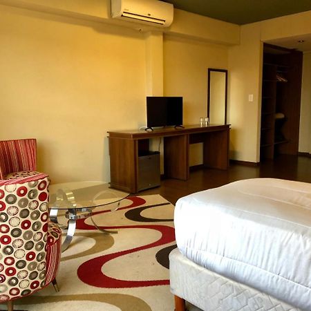 בואנוס איירס Hotel First Palermo מראה חיצוני תמונה
